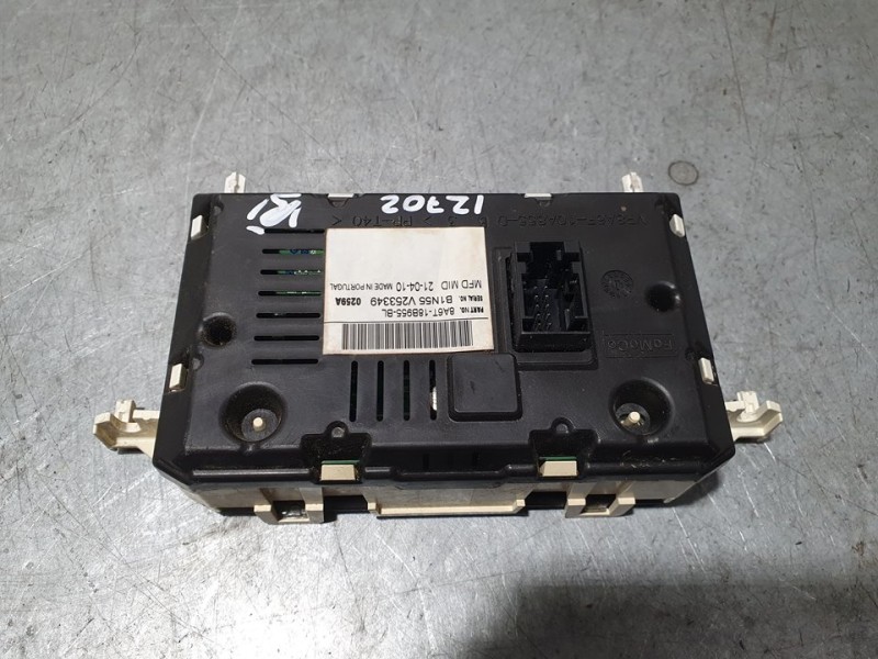Recambio de pantalla multifuncion para ford fiesta (cb1) trend referencia OEM IAM 8A6T18B955 B1N55V253349 