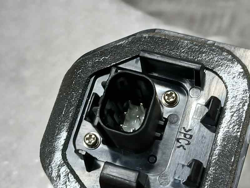 Recambio de camara vision trasera para toyota yaris active referencia OEM IAM 867900D060 KD63C7RC 