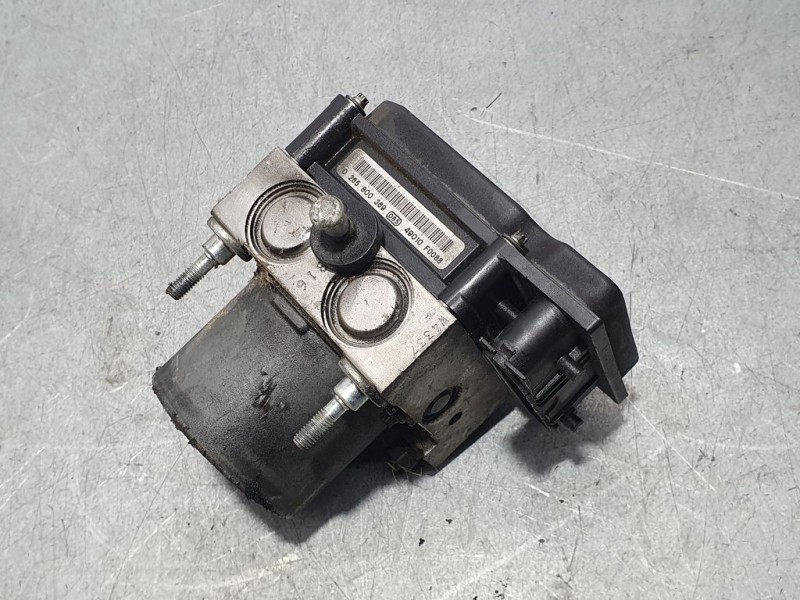 Recambio de abs para fiat stilo (192) 1.9 jtd 115 referencia OEM IAM 51718108 0265231437 BOSCH