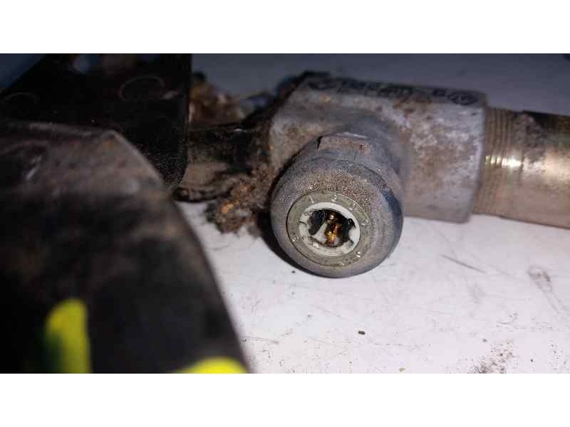 Recambio de pretensor airbag izquierdo para renault kangoo (f/kc0) rn/alap modell (kcoa/c/d/e/h/u) referencia OEM IAM   