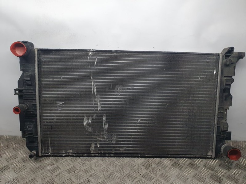 Recambio de radiador agua para volkswagen crafter caja cerrada caja cerrada 35 referencia OEM IAM SIN REF  