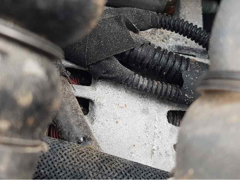 Recambio de alternador para opel corsa f gs referencia OEM IAM 9826574080  