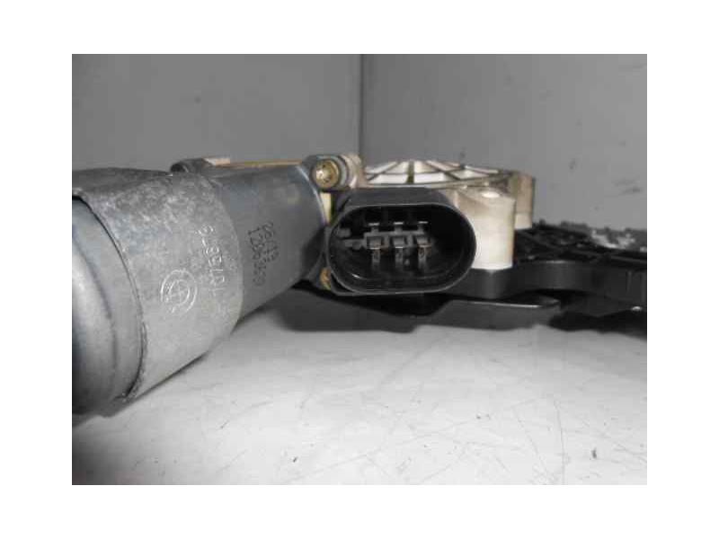 Recambio de elevalunas delantero izquierdo para bmw serie 5 berlina (e60) 530d referencia OEM IAM   ELECTRICO