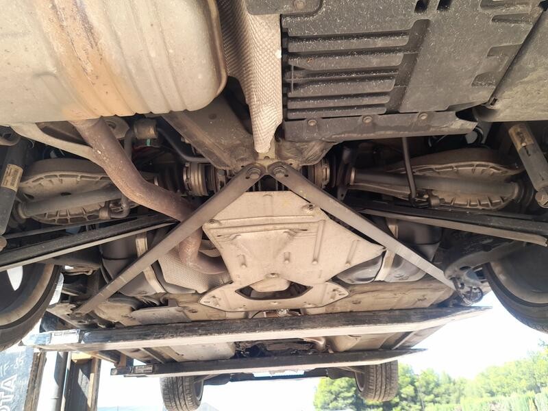 Recambio de puente trasero para bmw z4 roadster (e85) 2.0 i referencia OEM IAM 33306777725  