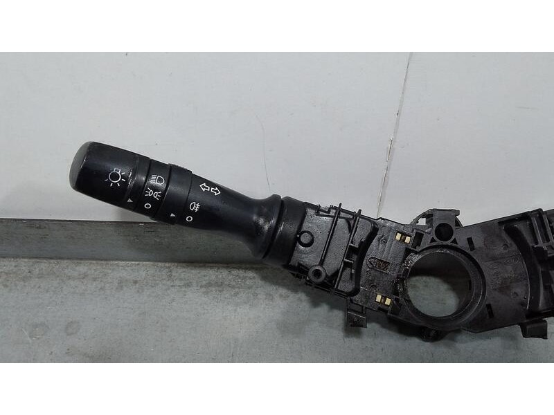 Recambio de mando luces y limpia para kia venga concept referencia OEM IAM 934202k560 934101m520 