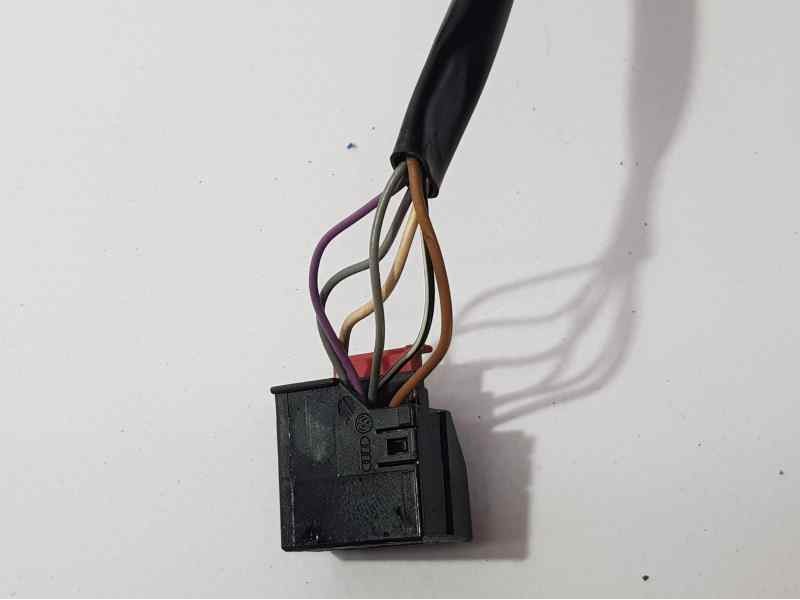 Recambio de retrovisor derecho para volkswagen touran (1t2) edition referencia OEM IAM   ELECTRICO C INTERMITENTE