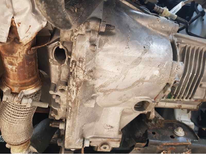 Recambio de caja cambios para opel corsa f gs referencia OEM IAM 20V256  6 VELOCIDAES-TOCADA