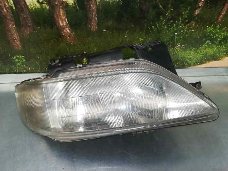 Recambio de faro derecho para citroën xsara berlina 1.6 attraction referencia OEM IAM   