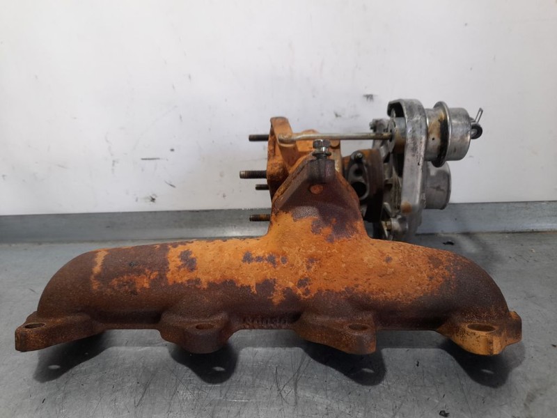 Recambio de turbocompresor para toyota hilux (kun) 2.5 turbodiesel referencia OEM IAM   