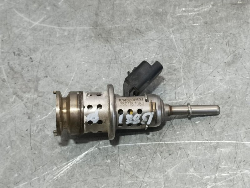 Recambio de inyector adblue para ds 7 crossback la premiere referencia OEM IAM 9801197080  