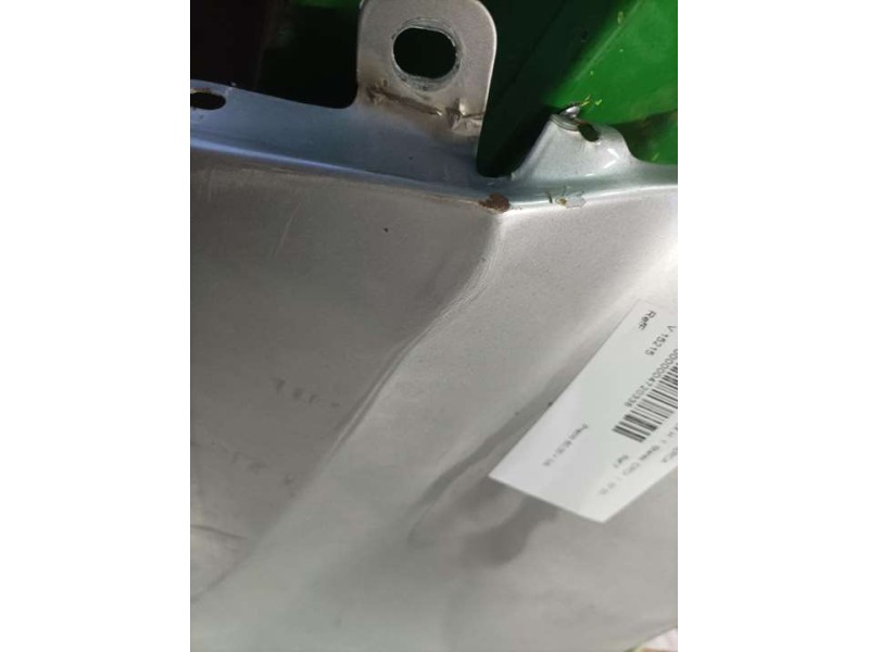 Recambio de aleta delantera izquierda para hyundai h 1 starex h 1 starex crdi referencia OEM IAM 663114A500  