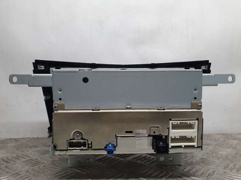 Recambio de sistema navegacion gps para nissan x-trail (t32) acenta referencia OEM IAM 7513750269 259157FP1A C/ SISTEMA CD