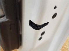 Recambio de cerradura puerta delantera derecha para opel corsa f gs referencia OEM IAM 9844410080  