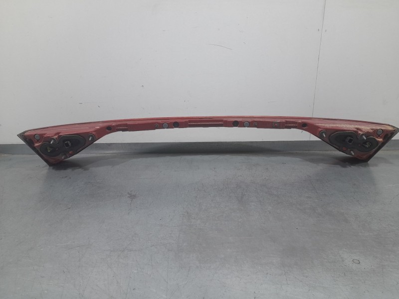 Recambio de piloto trasero central para kia stinger (ck) gt-line 2wd referencia OEM IAM 92403J5010  