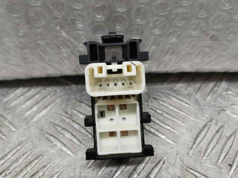 Recambio de mando elevalunas delantero derecho para toyota yaris active referencia OEM IAM 8292D7N  