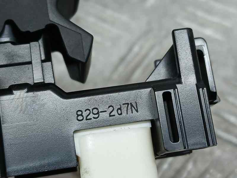 Recambio de mando elevalunas delantero derecho para toyota yaris active referencia OEM IAM 8292D7N  