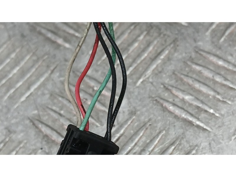 Recambio de retrovisor derecho para bmw z4 roadster (e85) 2.0 i referencia OEM IAM 51167189708 ELECTRICO 5 CABLES 