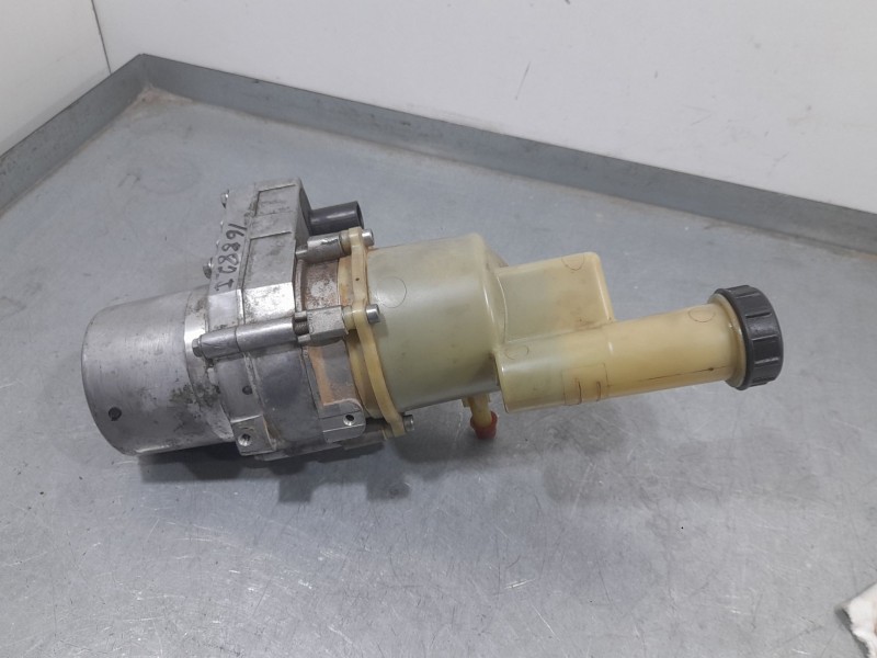 Recambio de bomba direccion electrica para opel vivaro c furgoneta (k0) 1.5 referencia OEM IAM 9818127580  
