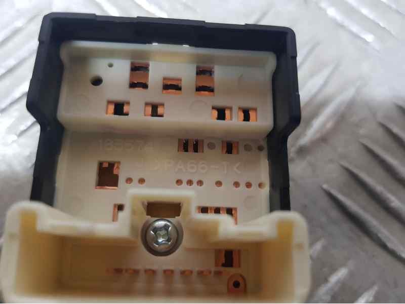 Recambio de mando retrovisor para toyota yaris active referencia OEM IAM 848700F010 769746 