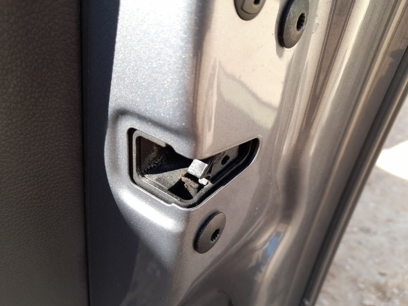 Recambio de cerradura puerta delantera derecha para volkswagen golf vi (5k1) 1.6 tdi referencia OEM IAM 5K1837016H  