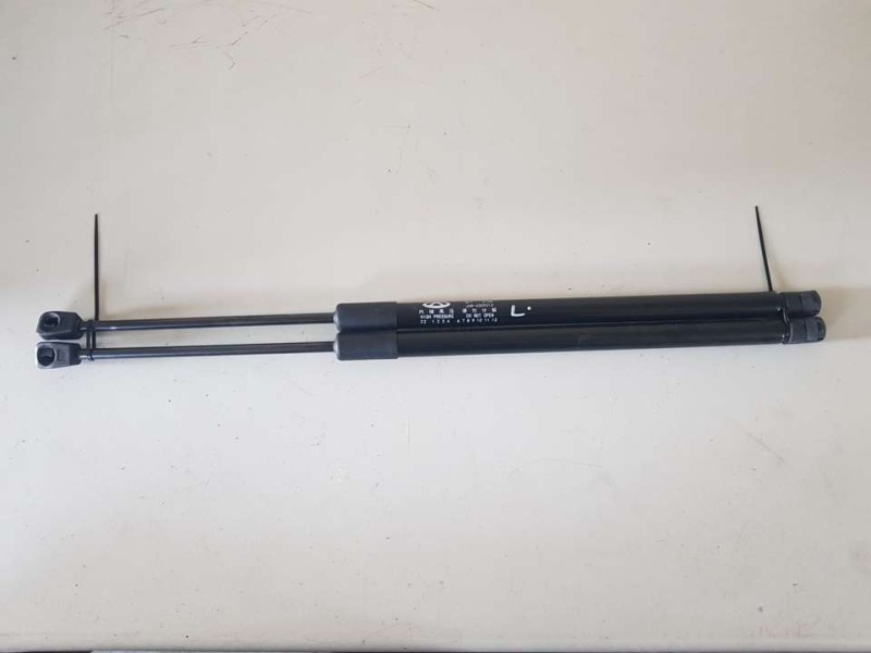 Recambio de amortiguadores maletero / porton para dr 4.0 ev referencia OEM IAM J686309010 510N PAREJA