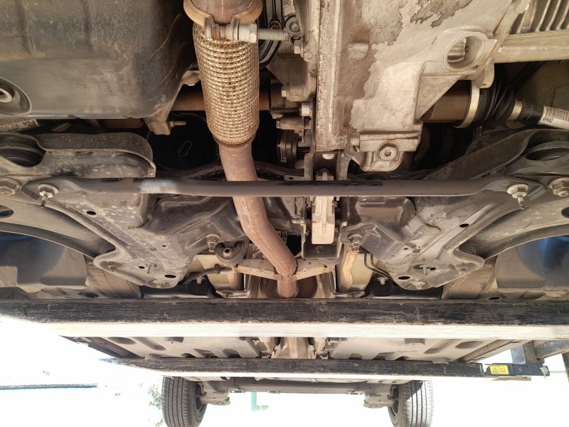 Recambio de puente delantero para citroën c3 iii (sx) 1.5 bluehdi 100 (sxyhyp, sxyhtu) referencia OEM IAM 9808011780  