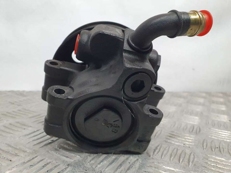 Recambio de bomba direccion para ford focus berlina (cak) trend referencia OEM IAM 1LD2003  