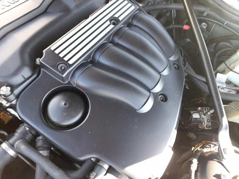 Recambio de tapa motor para bmw z4 roadster (e85) 2.0 i referencia OEM IAM 11617523714  