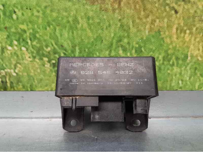 Recambio de caja precalentamiento para mercedes-benz clase m (w163) 270 cdi (163.113) referencia OEM IAM 0285454032  
