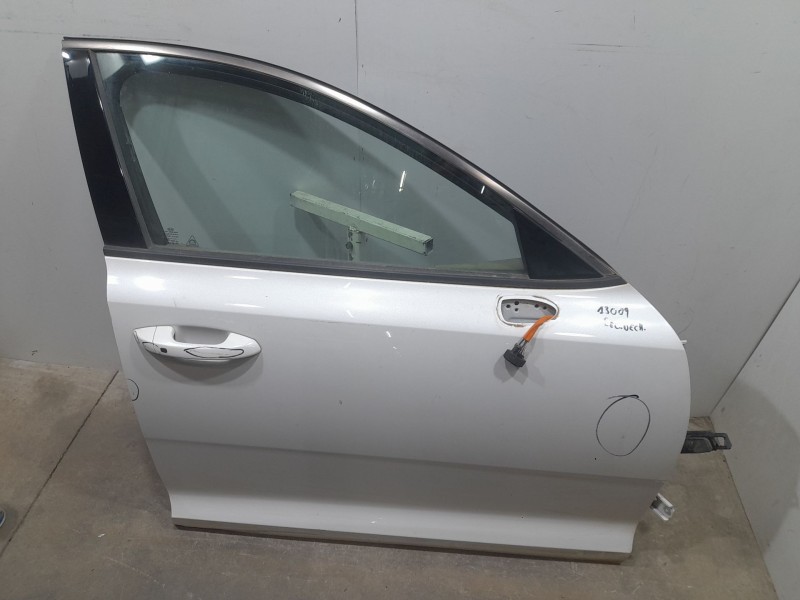 Recambio de puerta delantera derecha para kia stinger (ck) gt-line 2wd referencia OEM IAM   TOCADA