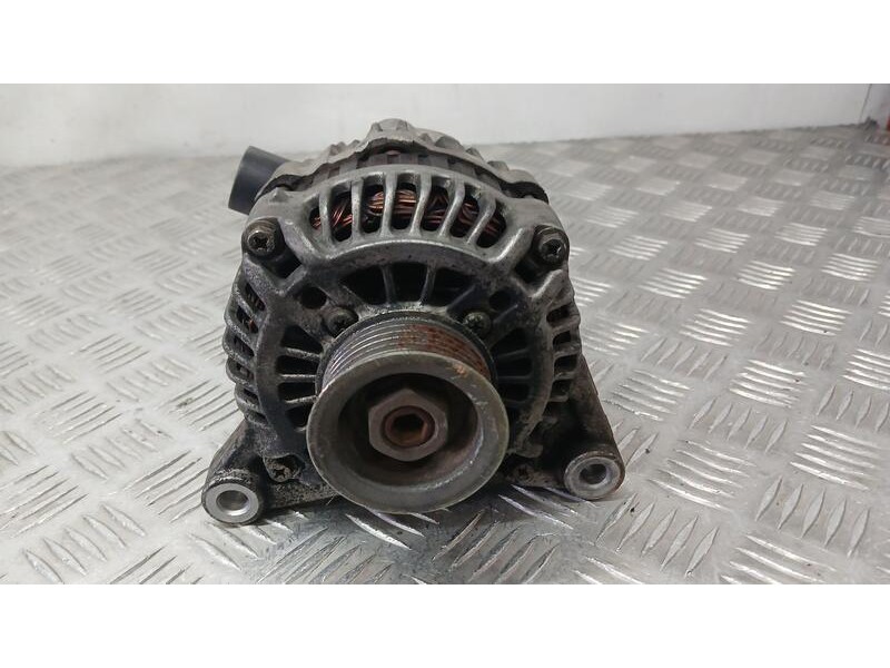 Recambio de alternador para peugeot 206 berlina xr referencia OEM IAM 9638275980 MITSUBISHI A005TA6391A