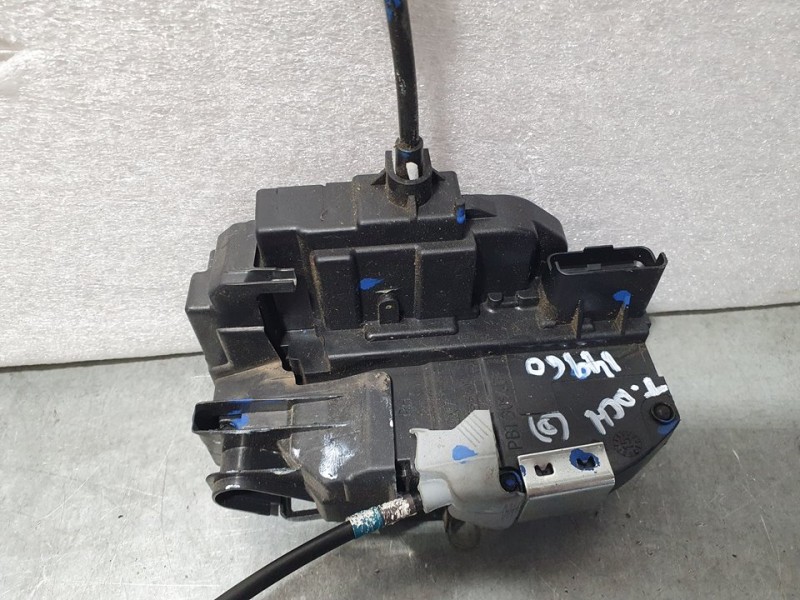 Recambio de cerradura puerta trasera derecha para nissan pulsar (c13) acenta referencia OEM IAM SIN REF  3 PINES