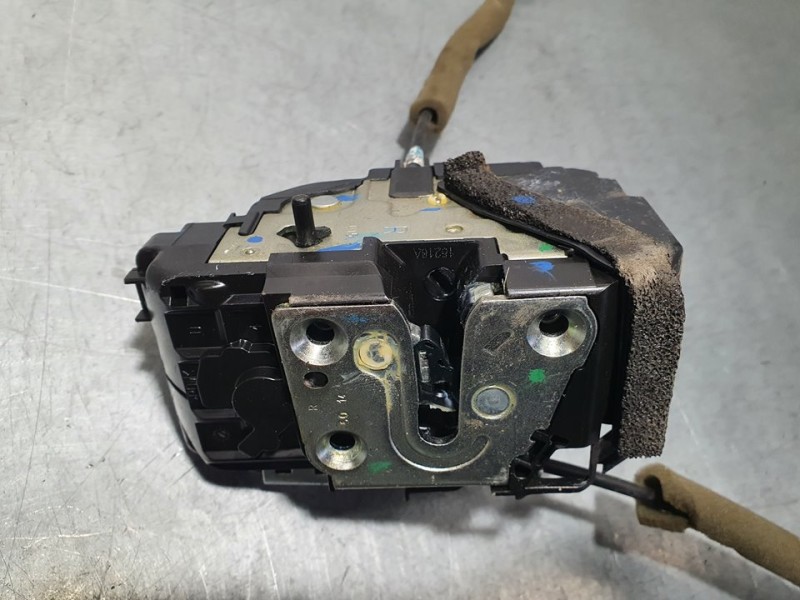 Recambio de cerradura puerta trasera derecha para nissan pulsar (c13) acenta referencia OEM IAM SIN REF  3 PINES