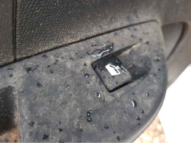 Recambio de mando elevalunas trasero izquierdo para opel corsa f gs referencia OEM IAM   