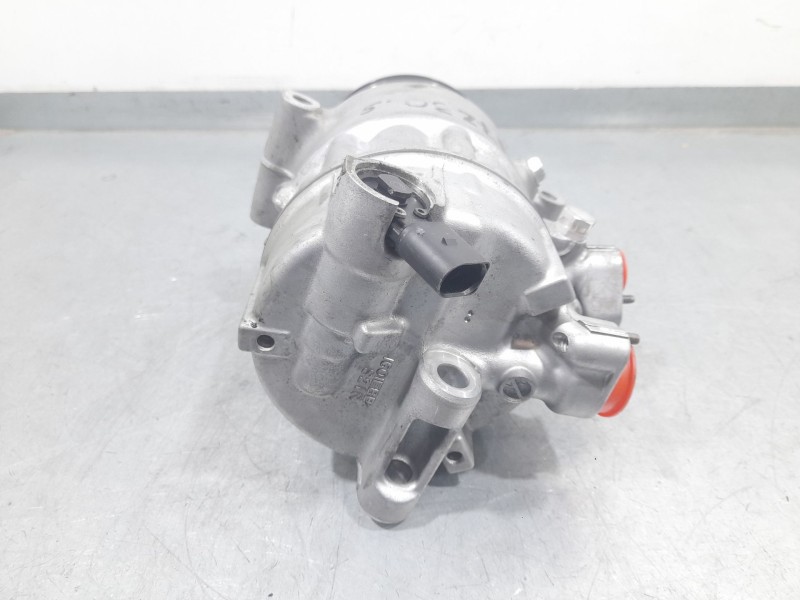 Recambio de compresor aire acondicionado para volkswagen golf vi (5k1) 1.6 tdi referencia OEM IAM 1K0820808F PXE16 SANDEN