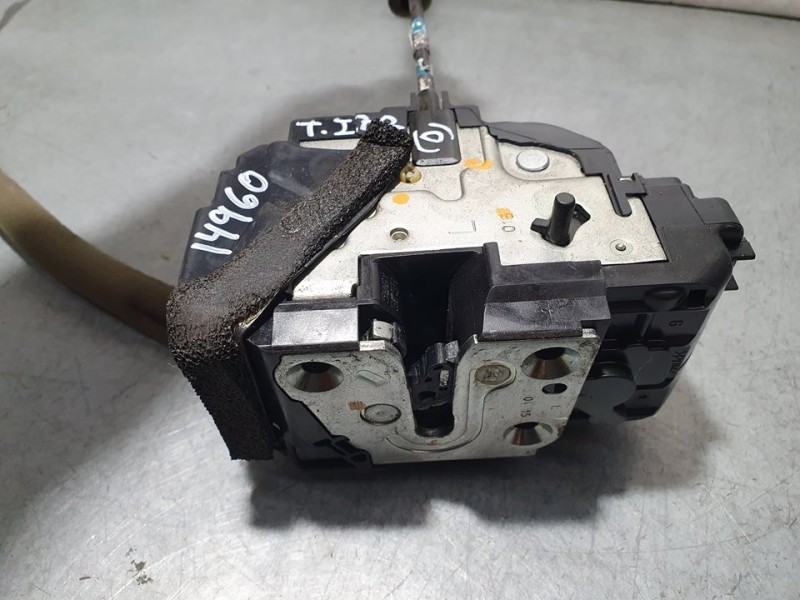 Recambio de cerradura puerta trasera izquierda para nissan pulsar (c13) acenta referencia OEM IAM SIN REF  3 PINES