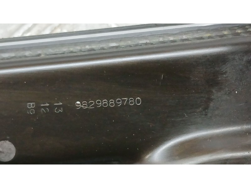 Recambio de elevalunas delantero izquierdo para opel vivaro c furgoneta (k0) 1.5 referencia OEM IAM 9840159480 ELECTRICO 6 PINS 