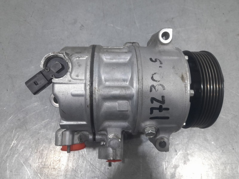 Recambio de compresor aire acondicionado para volkswagen golf vi (5k1) 1.6 tdi referencia OEM IAM 1K0820808F PXE16 SANDEN