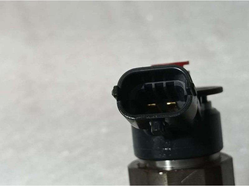 Recambio de inyector para citroën c-elysée 1.5 blue-hdi fap referencia OEM IAM 0445110566  BOSCH