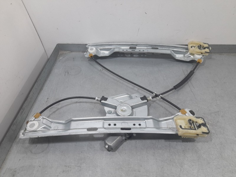 Recambio de elevalunas delantero derecho para dr 4.0 ev referencia OEM IAM J686104120  ELECTRICO