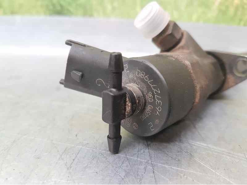 Recambio de inyector para citroën c5 berlina 2.2 hdi fap cat (4hx / dw12ed4) referencia OEM IAM 9637277980 0445110036 BOSCH