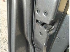 Recambio de cerradura puerta delantera izquierda para land rover discovery tdv6 hse referencia OEM IAM FQJ500430  