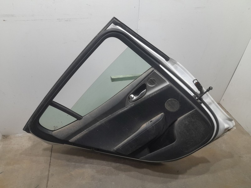 Recambio de puerta trasera izquierda para kia stinger (ck) gt-line 2wd referencia OEM IAM  TOCADA 