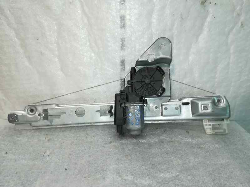 Recambio de elevalunas trasero derecho para renault megane ii classic berlina referencia OEM IAM SIN REF. 6 PINS ELECTRICO 