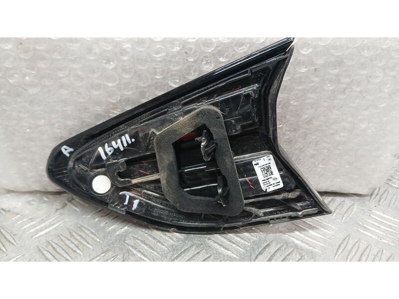 Recambio de piloto trasero izquierdo para opel corsa f gs referencia OEM IAM 9830097880  
