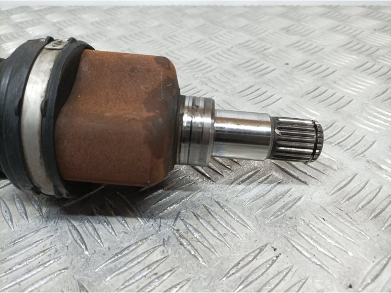 Recambio de transmision delantera izquierda para ford fiesta (cb1) ghia referencia OEM IAM 8V513B437CA  