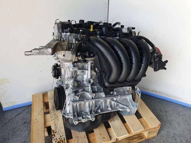 Recambio de motor completo para mazda cx-30 basis 2wd referencia OEM IAM PE 40734365 