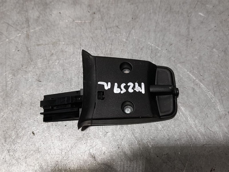 Recambio de mando radio para ford focus lim. (cb4) trend referencia OEM IAM SIN REF  