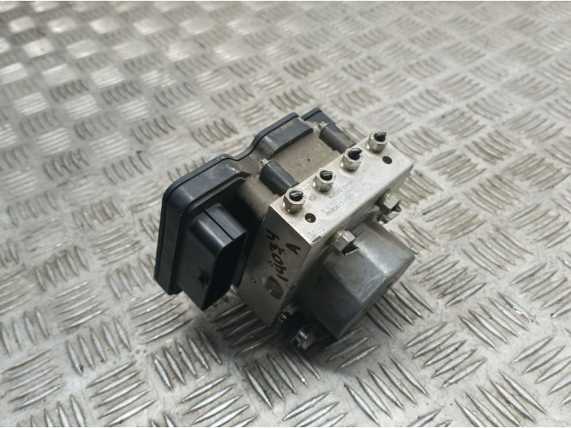 Recambio de abs para peugeot 108 top allure referencia OEM IAM 445400H130 970152 BOSCH