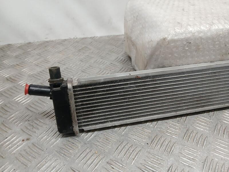 Recambio de radiador caja cambios para toyota auris hybrid active referencia OEM IAM G901002010  